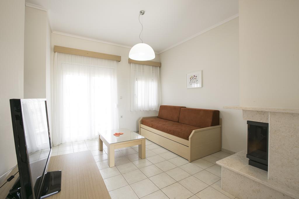 Olive Tree Apartments Fourka Esterno foto